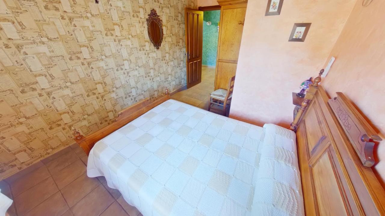 Ruralrut-El Tiemblo Wifi, Cabina De Hidromasaje, Aire Acondicionado Y A Pocos Metros De Zonas De Bano Naturales Buitenkant foto