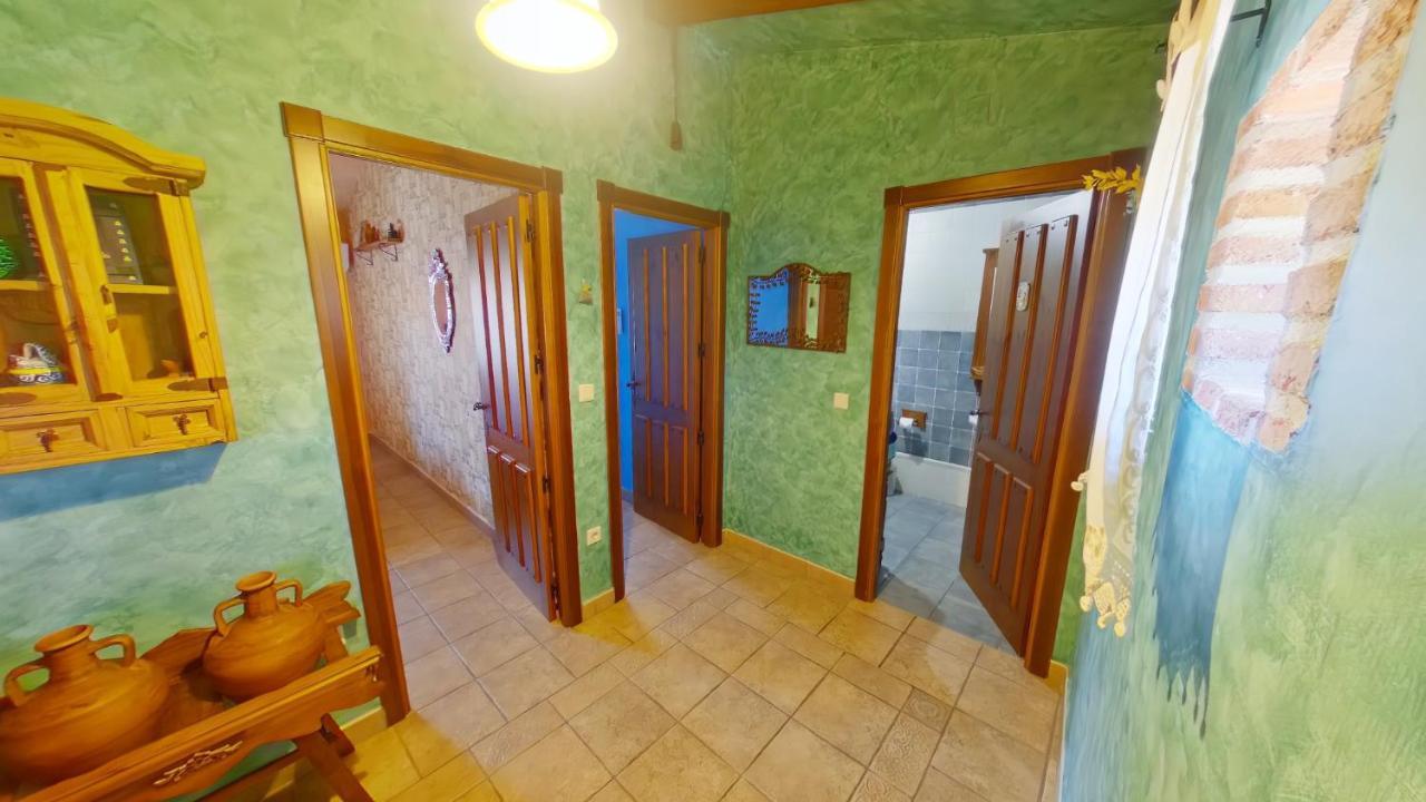 Ruralrut-El Tiemblo Wifi, Cabina De Hidromasaje, Aire Acondicionado Y A Pocos Metros De Zonas De Bano Naturales Buitenkant foto