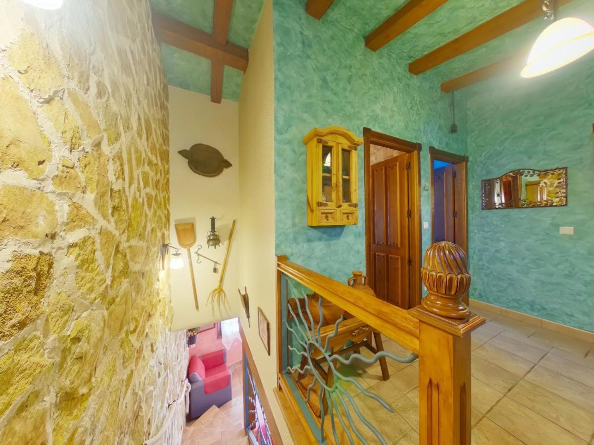 Ruralrut-El Tiemblo Wifi, Cabina De Hidromasaje, Aire Acondicionado Y A Pocos Metros De Zonas De Bano Naturales Buitenkant foto