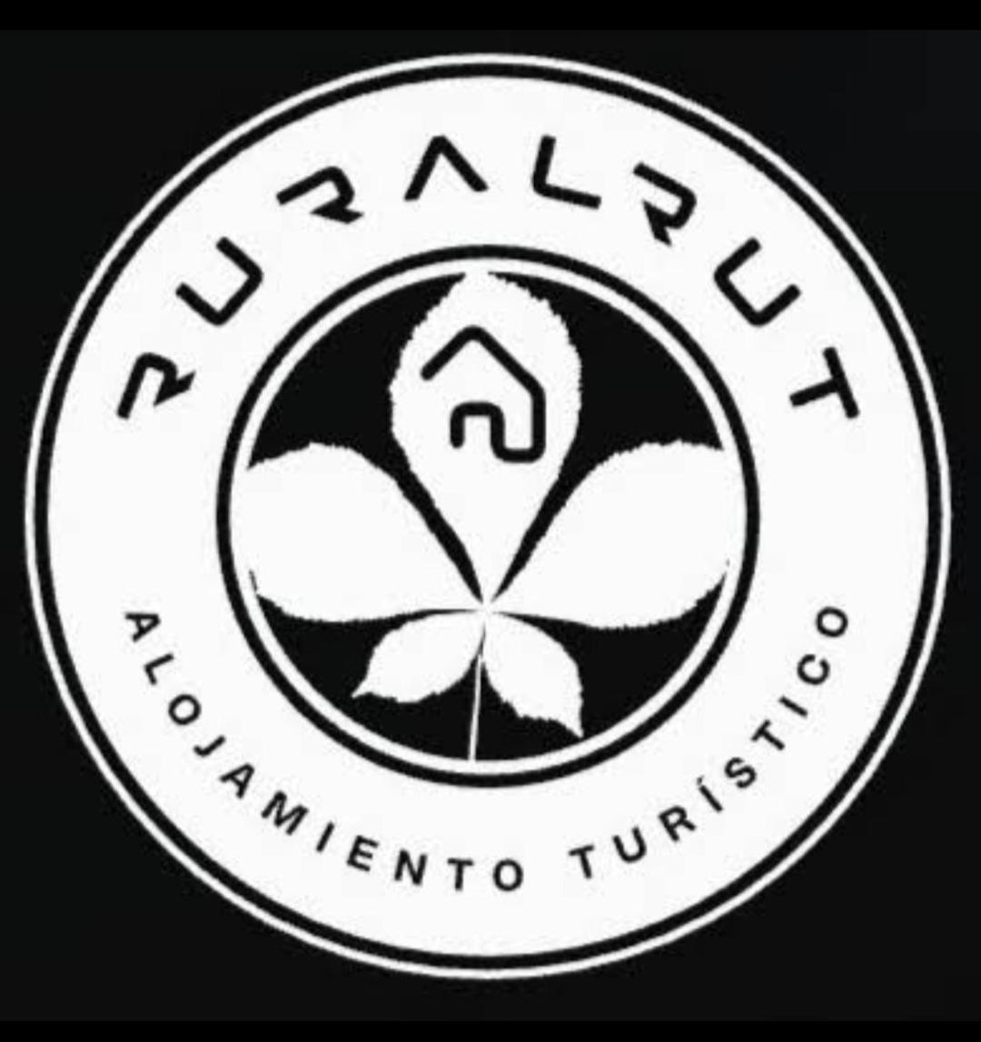 Ruralrut-El Tiemblo Wifi, Cabina De Hidromasaje, Aire Acondicionado Y A Pocos Metros De Zonas De Bano Naturales Buitenkant foto